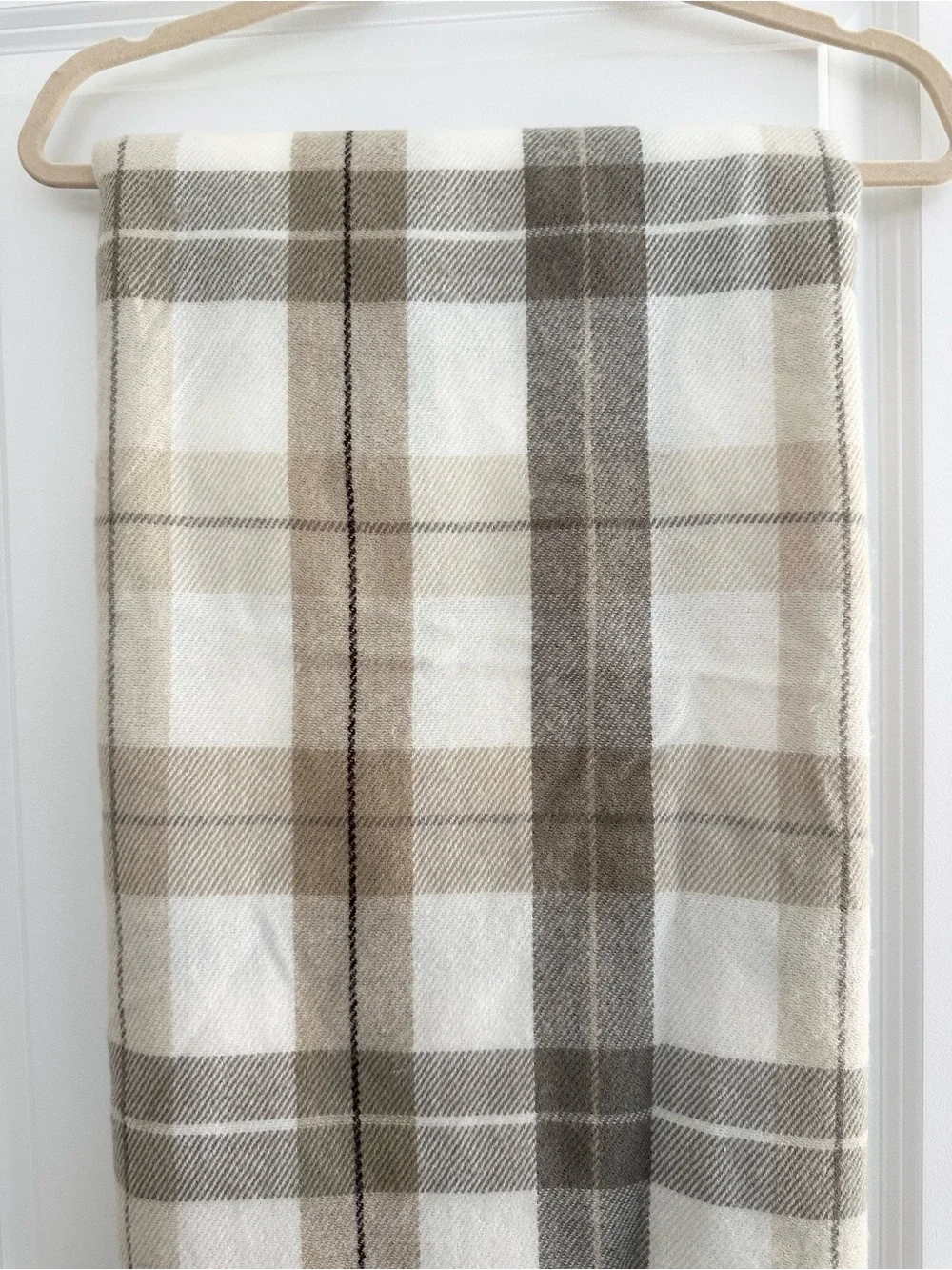 Fall Plaid Fringe Throw Blanket - Beige, Cream & Tan - Fall Harvest Decor